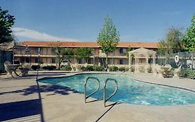 Applegate Inn